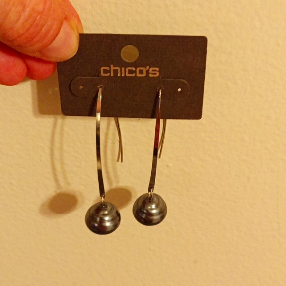 Chico's Jewelry - Chicos pewter gray and metal earings